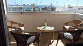 T1 Mira Praia 7 - Remodelado, Ar-Condicionado, Vista Mar, Wifi